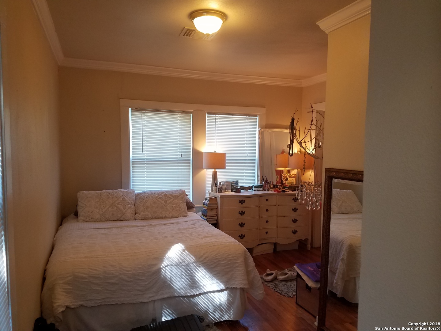 335 E Rosewood Avenue San Antonio TX 78212