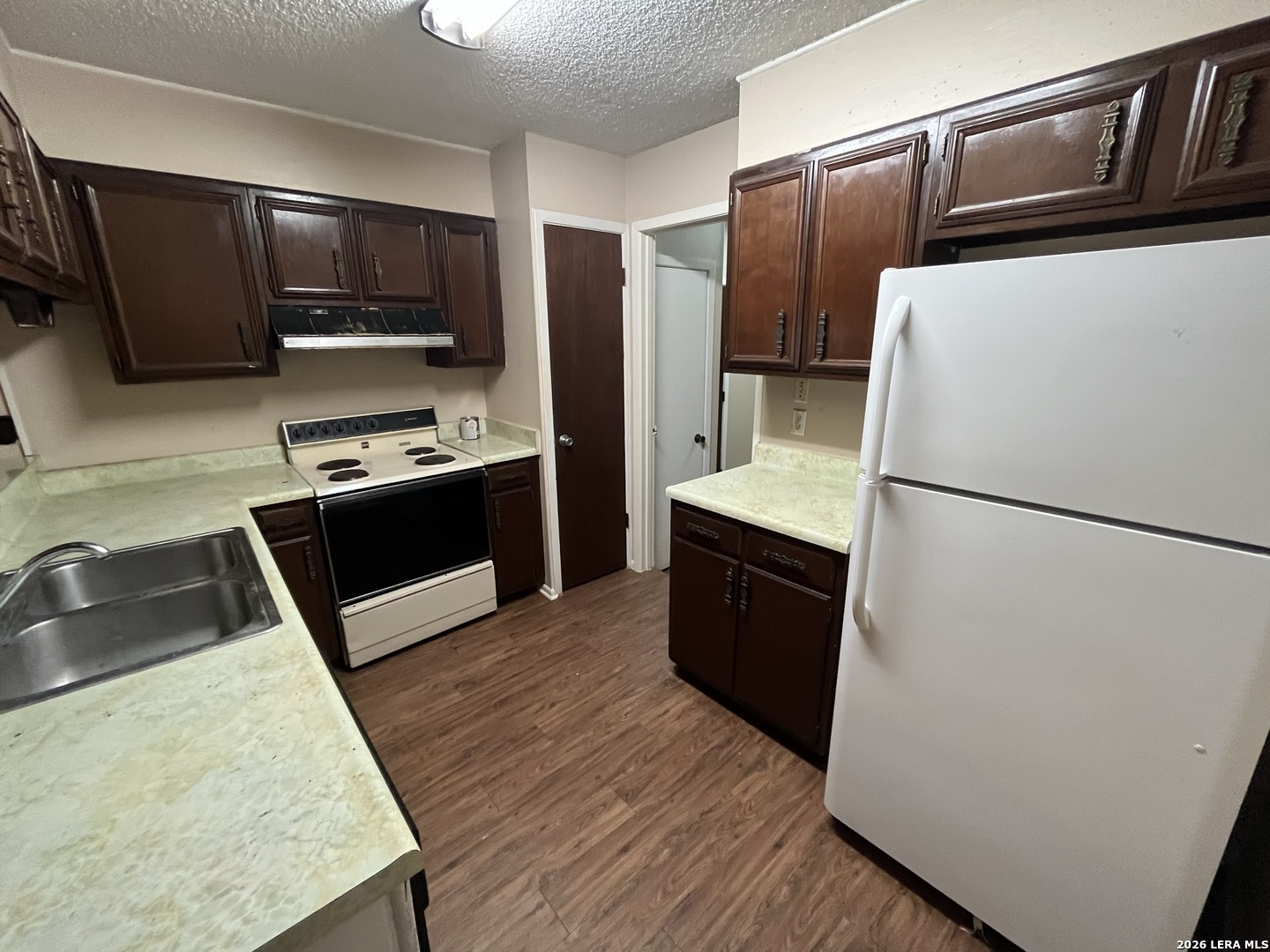4526 Maybrook Woods Street San Antonio TX 78249