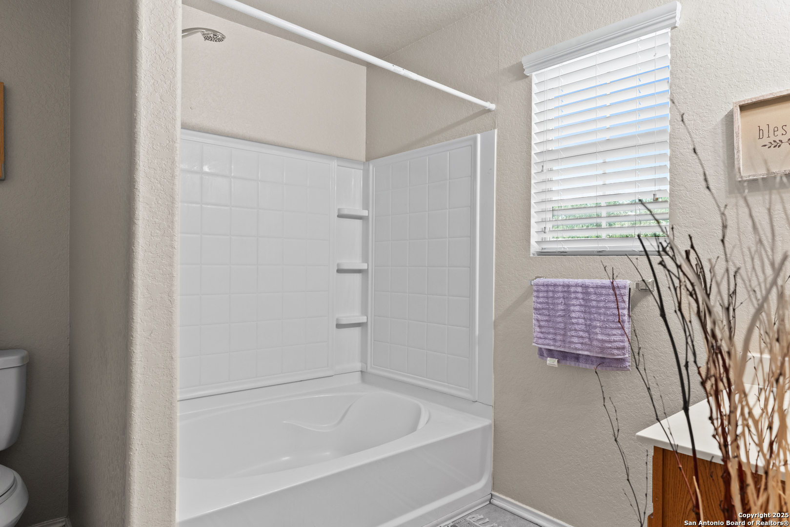 9222 Pacific Maple San Antonio TX 78254