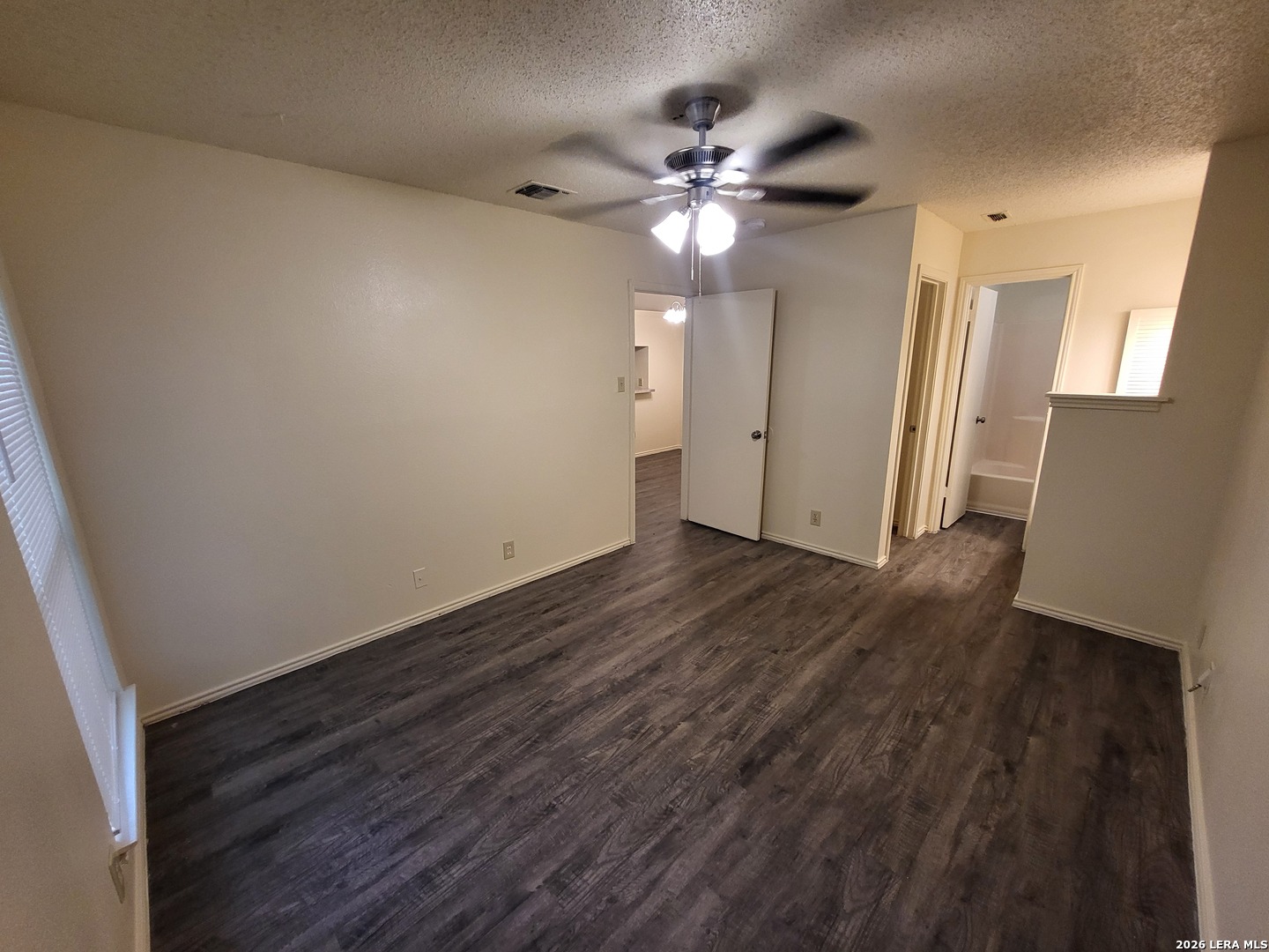 5253 Meadow Rise Street San Antonio TX 78250