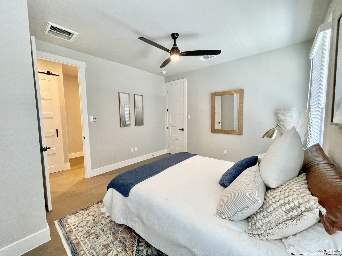 311 E Evergreen Street San Antonio TX 78212