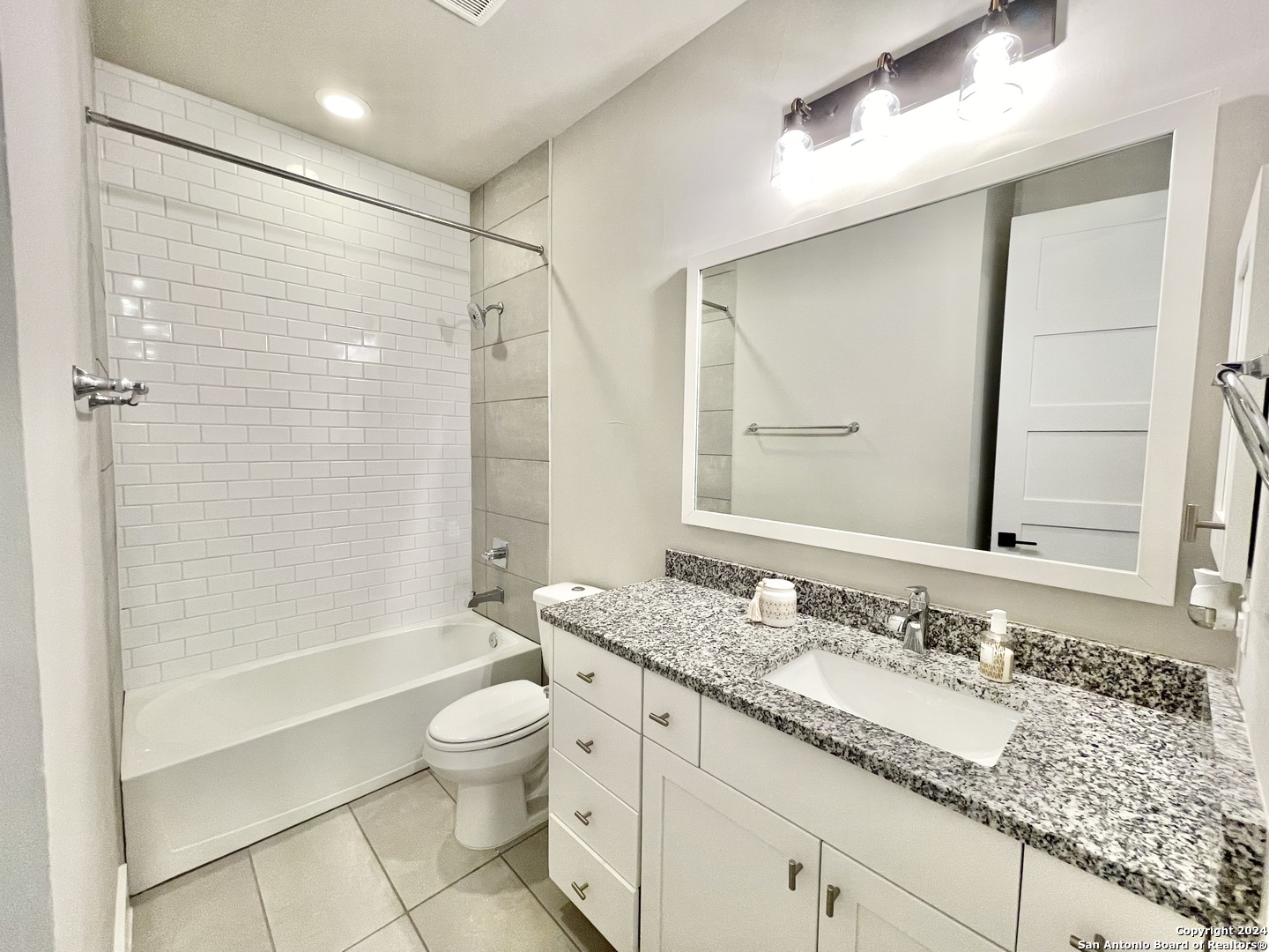 311 E Evergreen Street San Antonio TX 78212