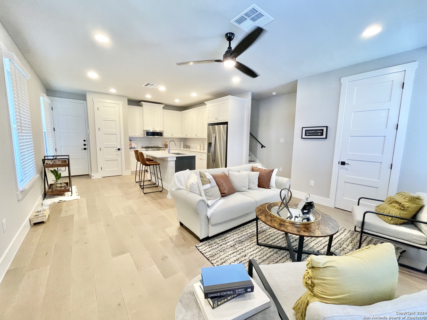 311 E Evergreen Street San Antonio TX 78212