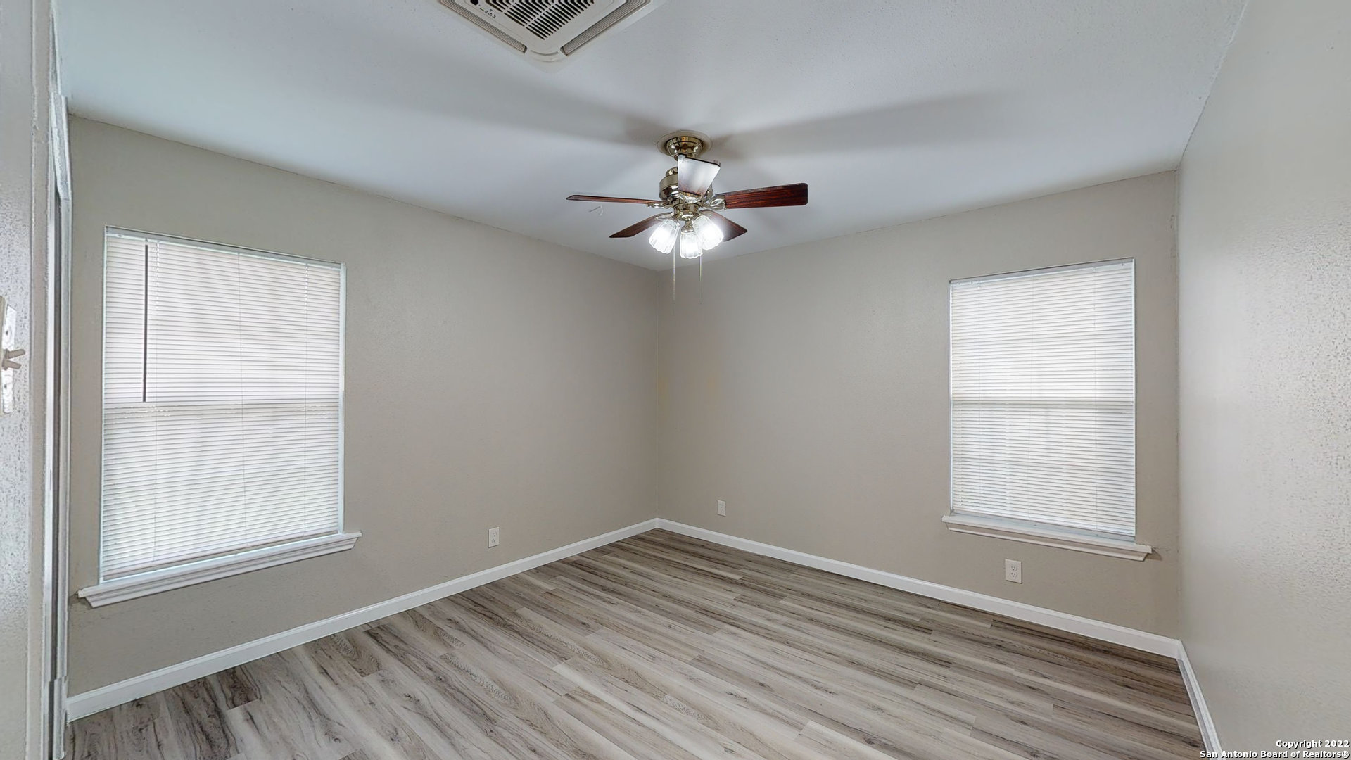 619 Sumner Drive San Antonio TX 78209