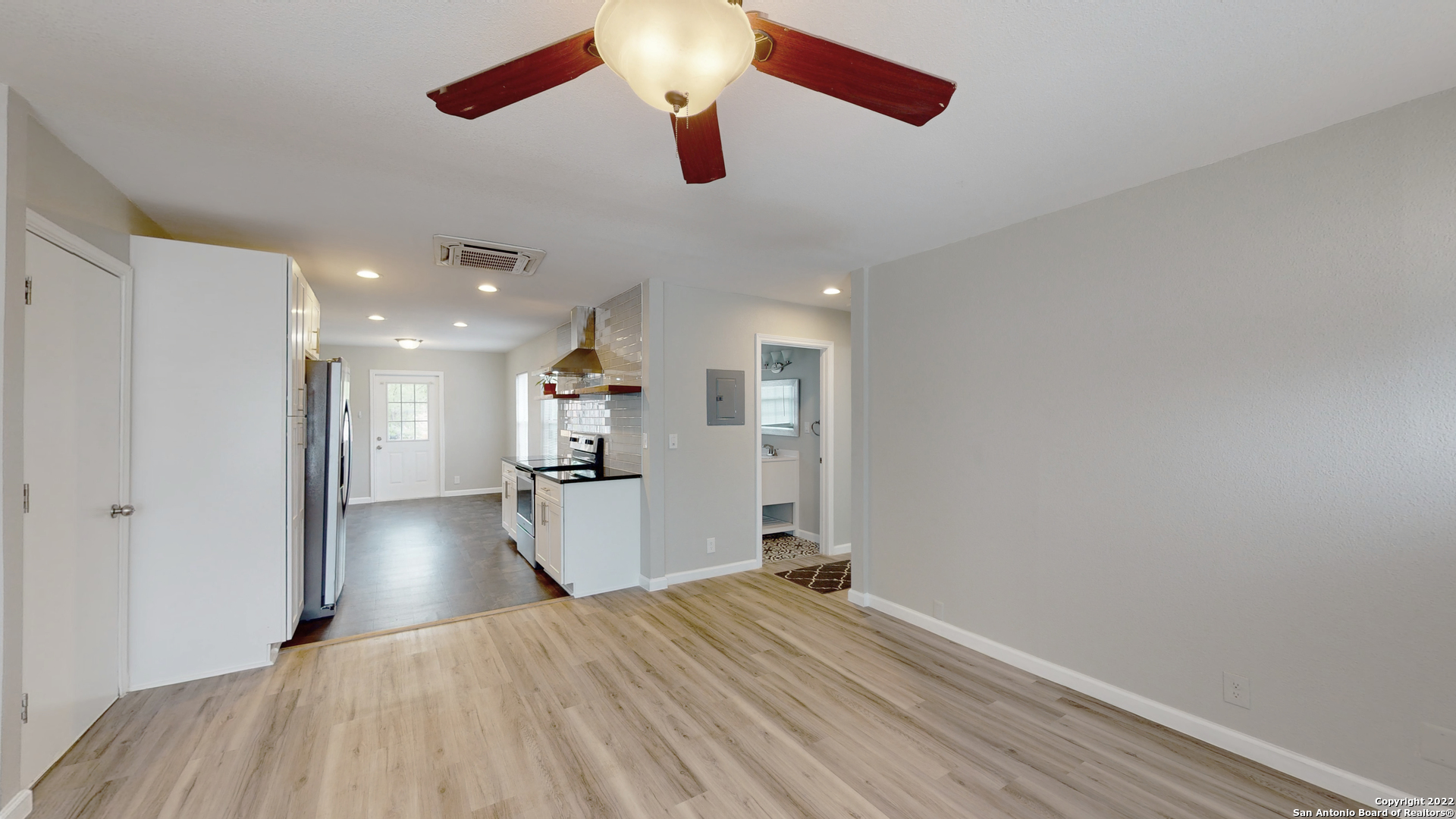 619 Sumner Drive San Antonio TX 78209