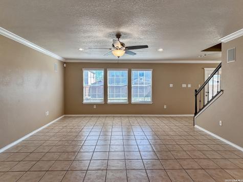 10204 Del Lago Court San Antonio TX 78245