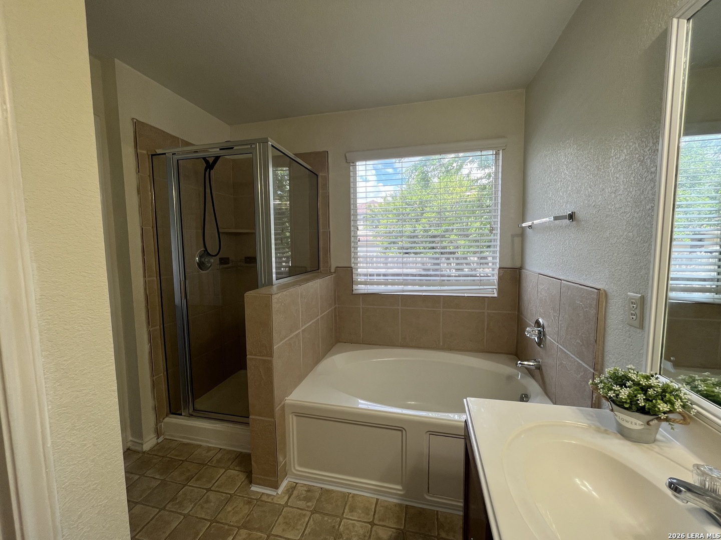 8803 Mainland Ridge San Antonio TX 78250