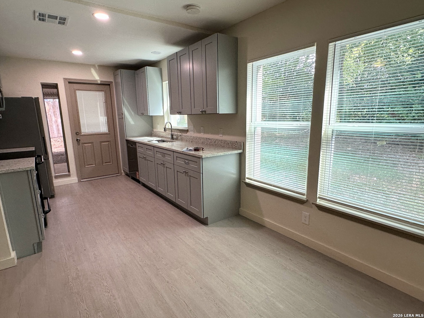 6731 Carters Bluff San Antonio TX 78239