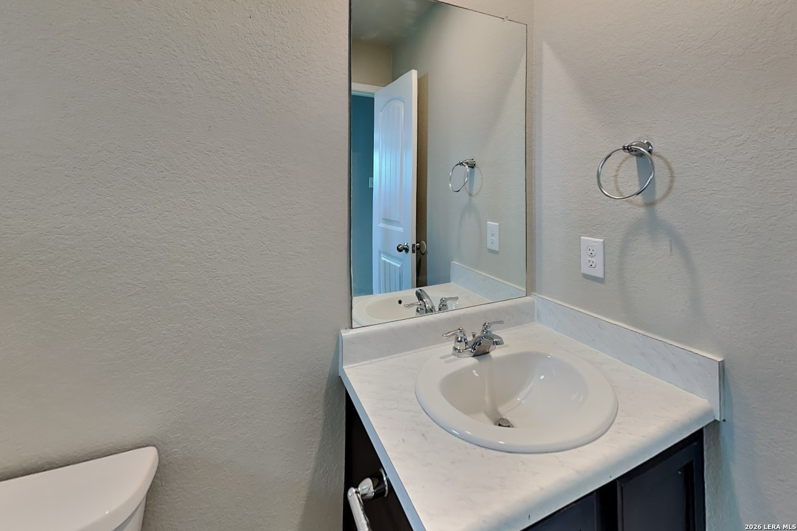 8233 Rocky Pebble San Antonio TX 78244
