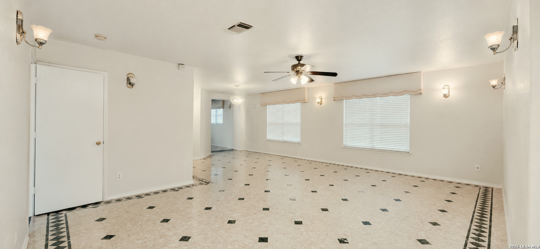 5707 Lovett Oaks San Antonio TX 78218