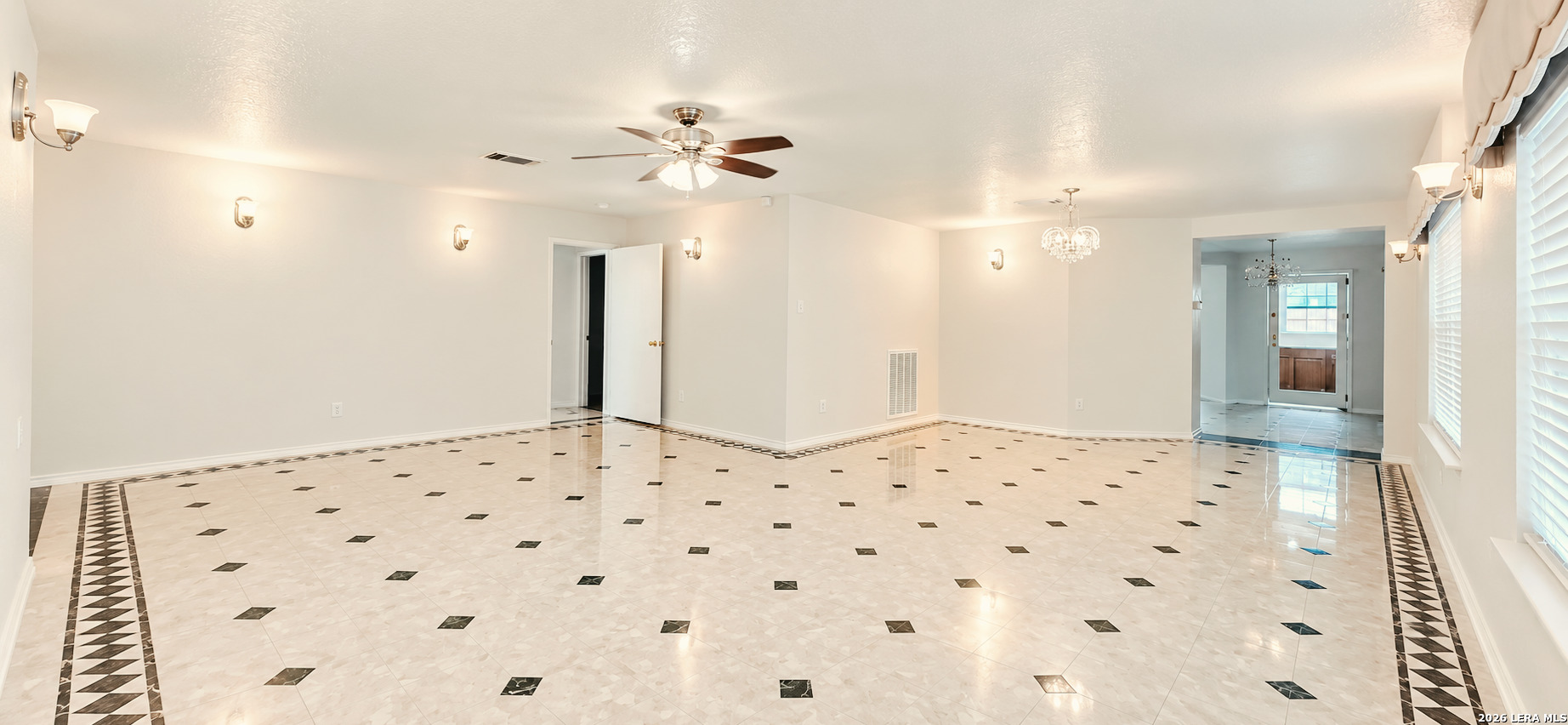 5707 Lovett Oaks San Antonio TX 78218