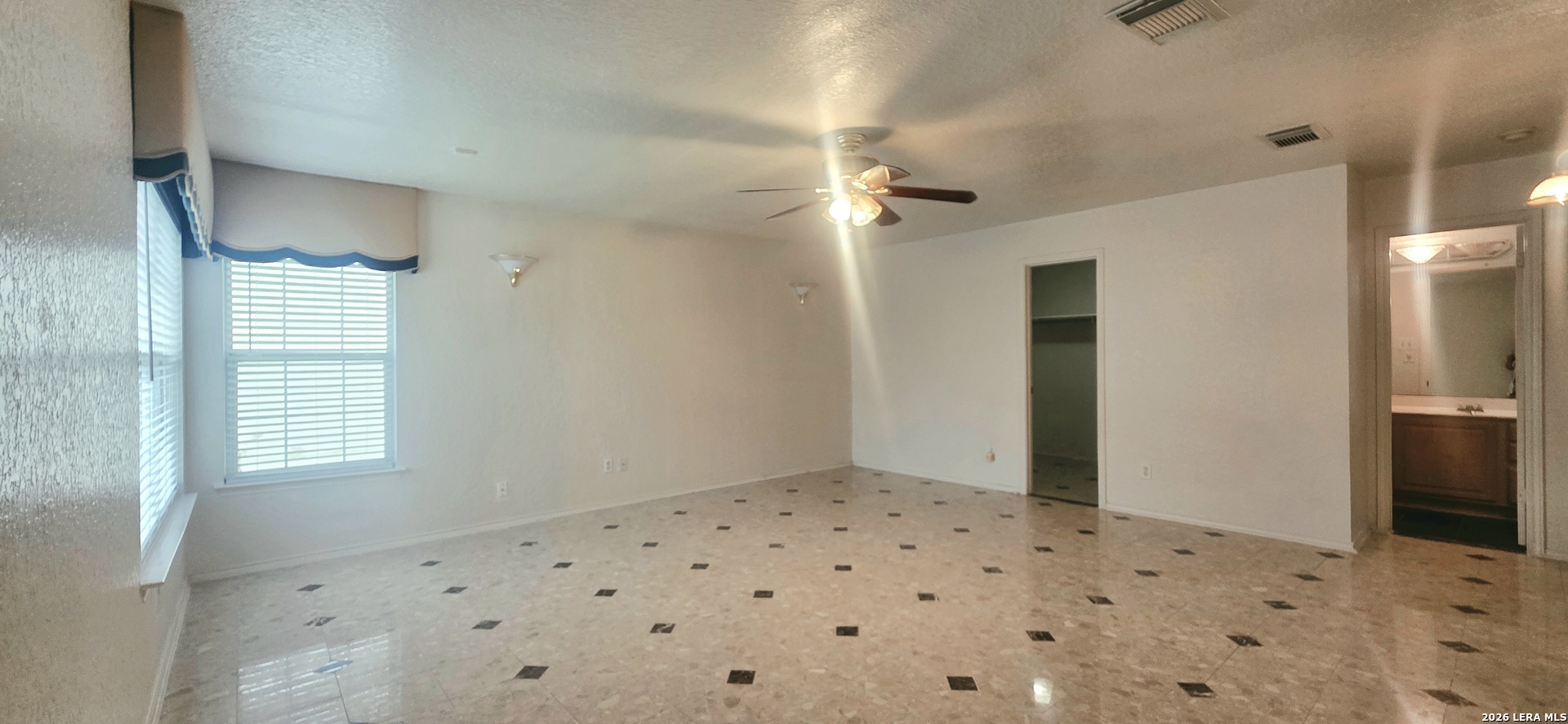5707 Lovett Oaks San Antonio TX 78218