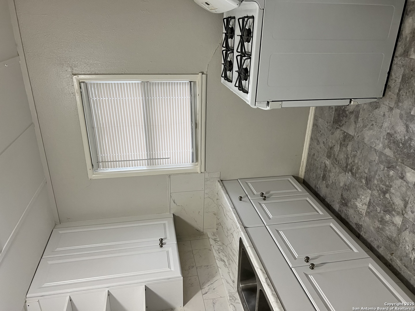 2449 Cincinnati Avenue San Antonio TX 78228