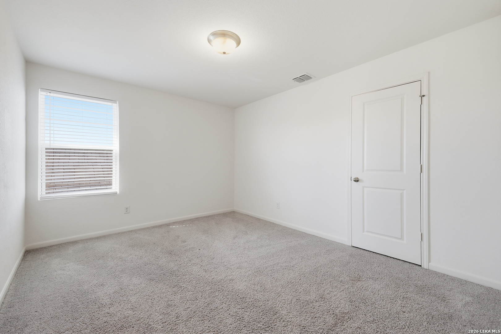 5483 Rue Girard Converse TX 78109