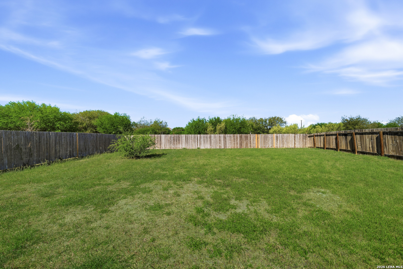 5483 Rue Girard Converse TX 78109