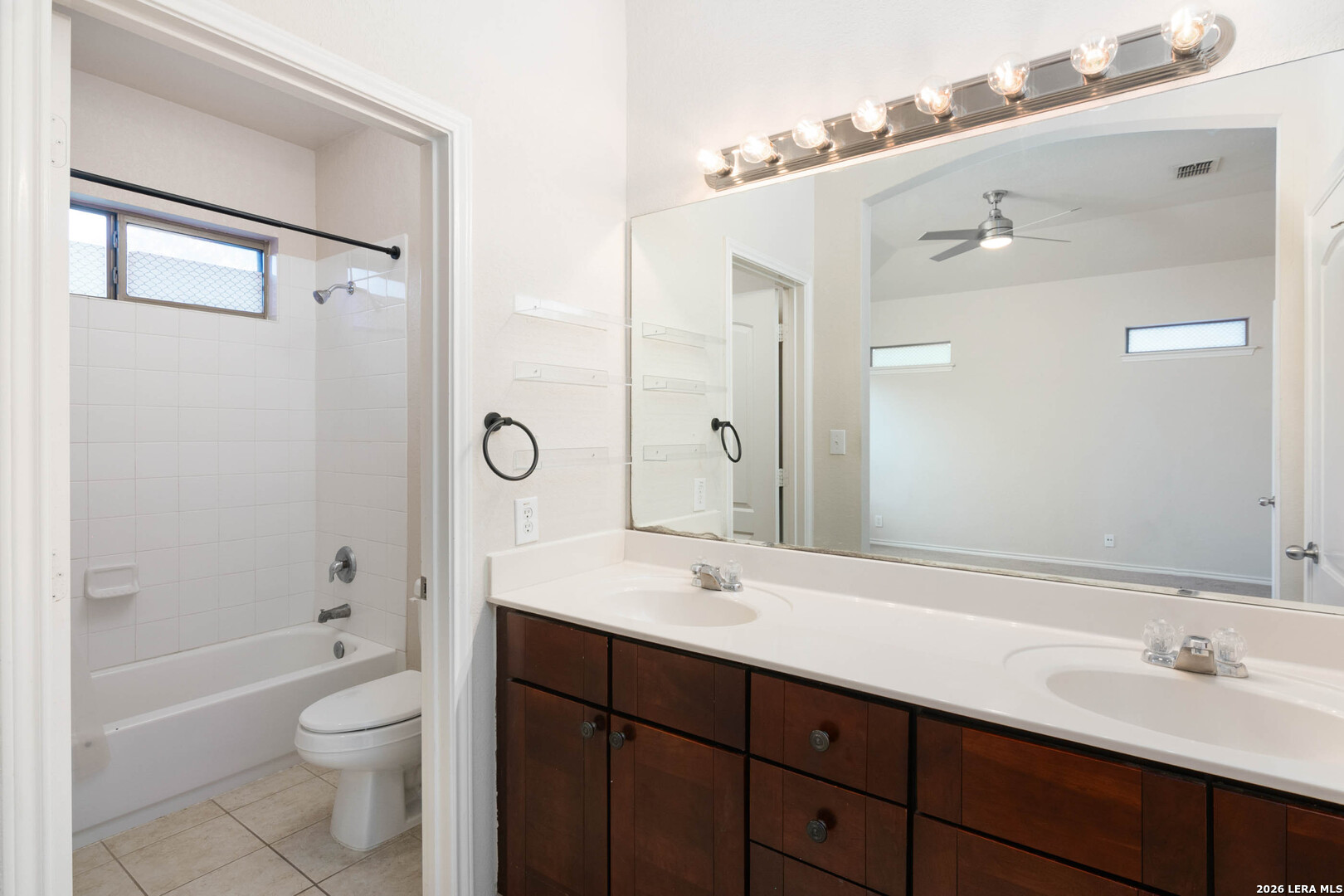 21623 Dion Village San Antonio TX 78258