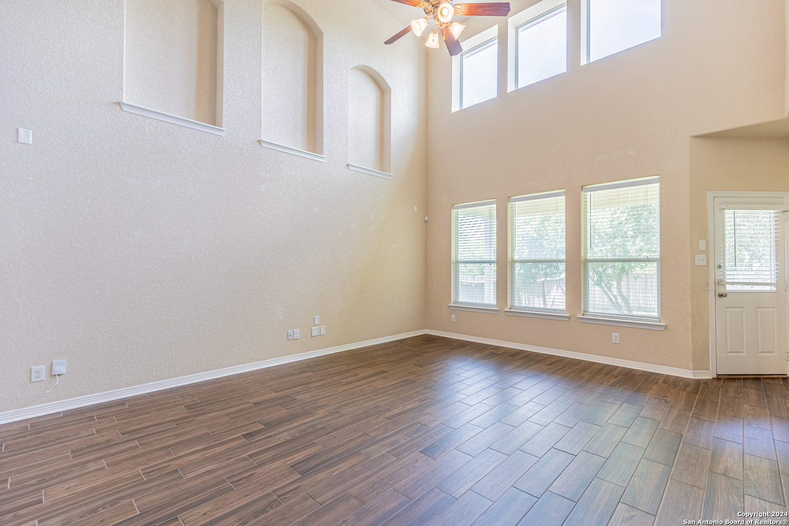 14010 Bella Donna San Antonio TX 78253