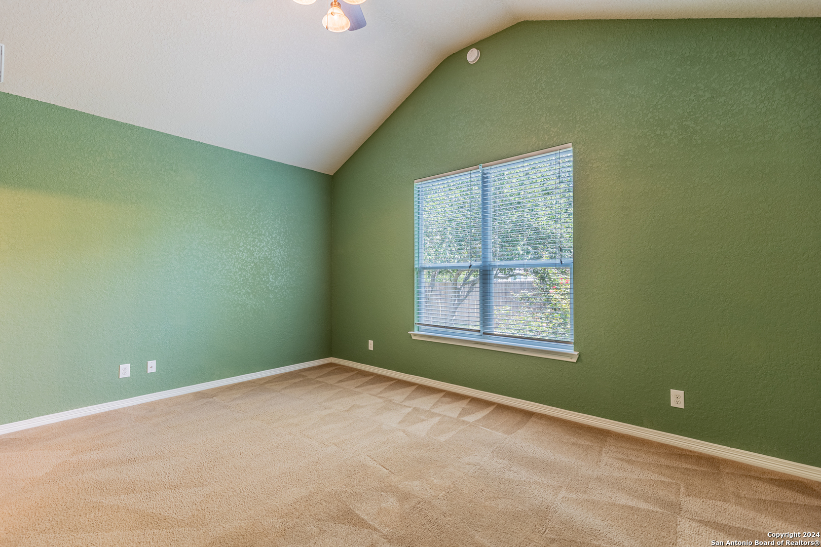 14010 Bella Donna San Antonio TX 78253