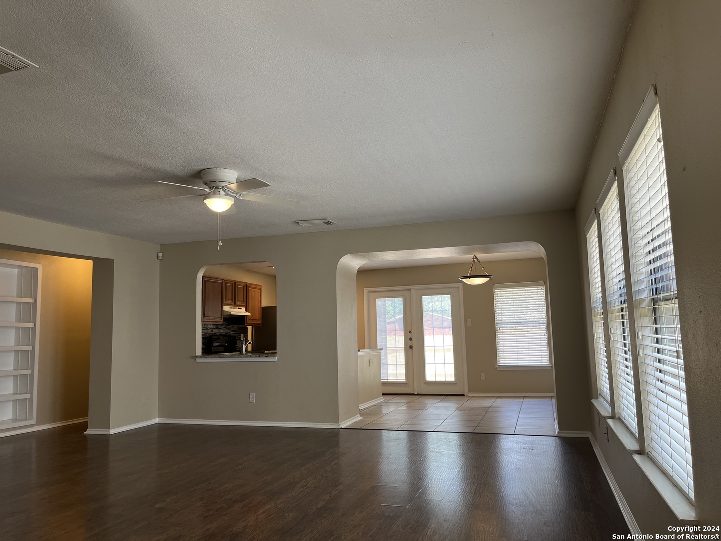 9145 Centro Bonito San Antonio TX 78245