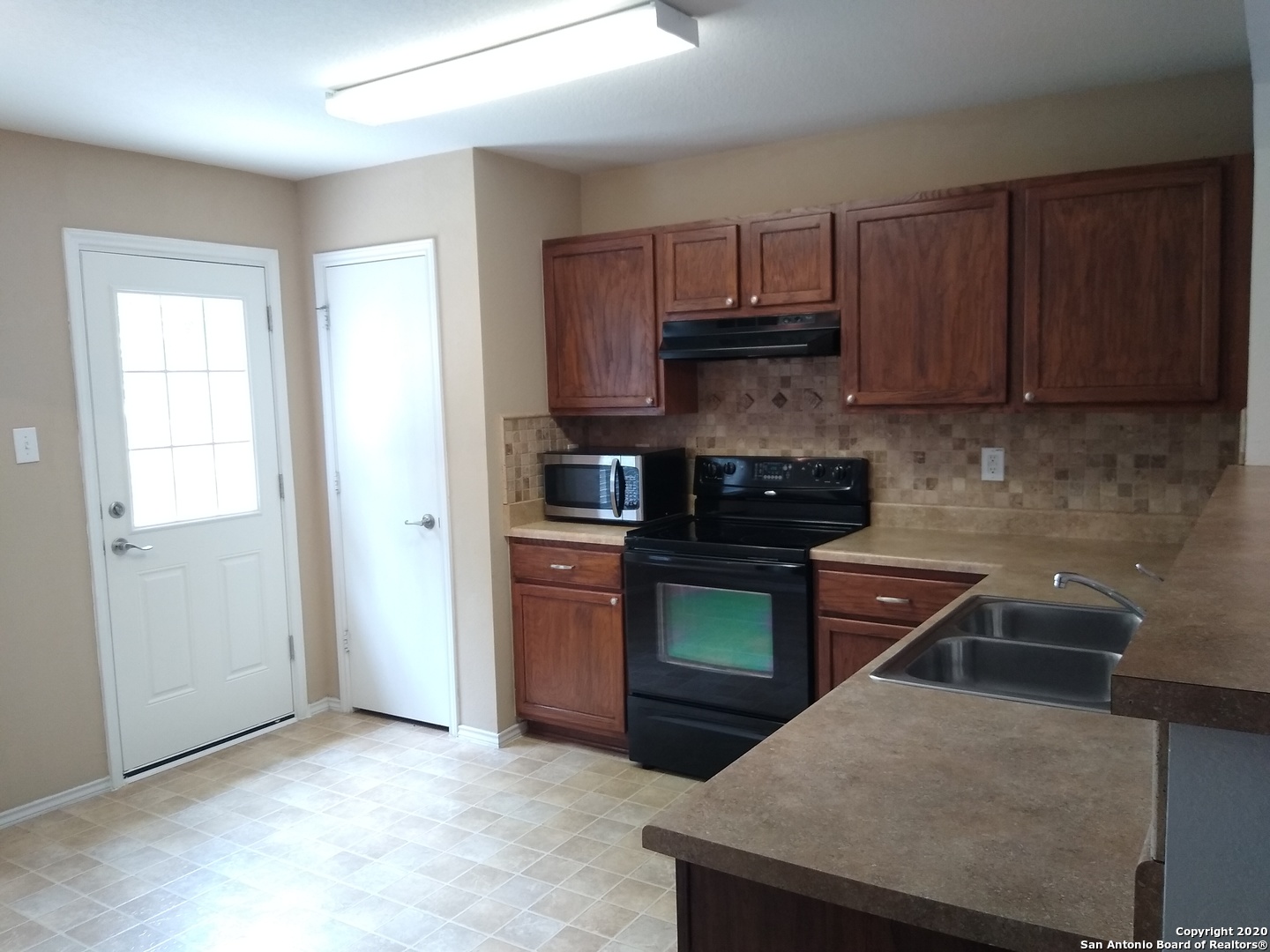 5902 Trent Ranch San Antonio TX 78249