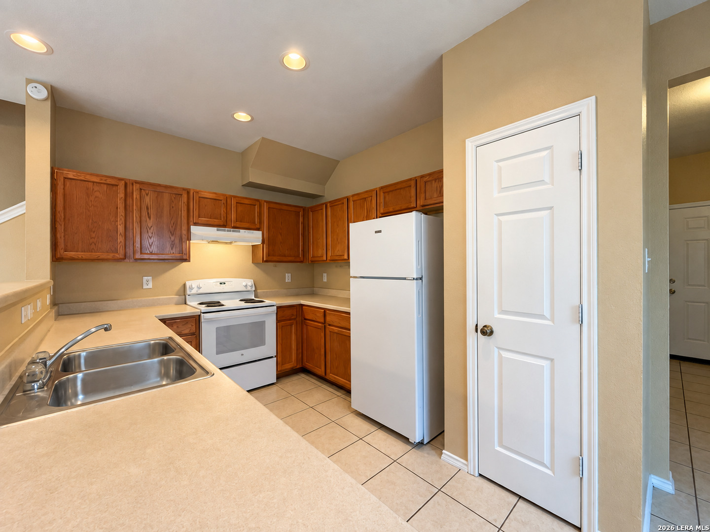 7571 Foss Meadows San Antonio TX 78244