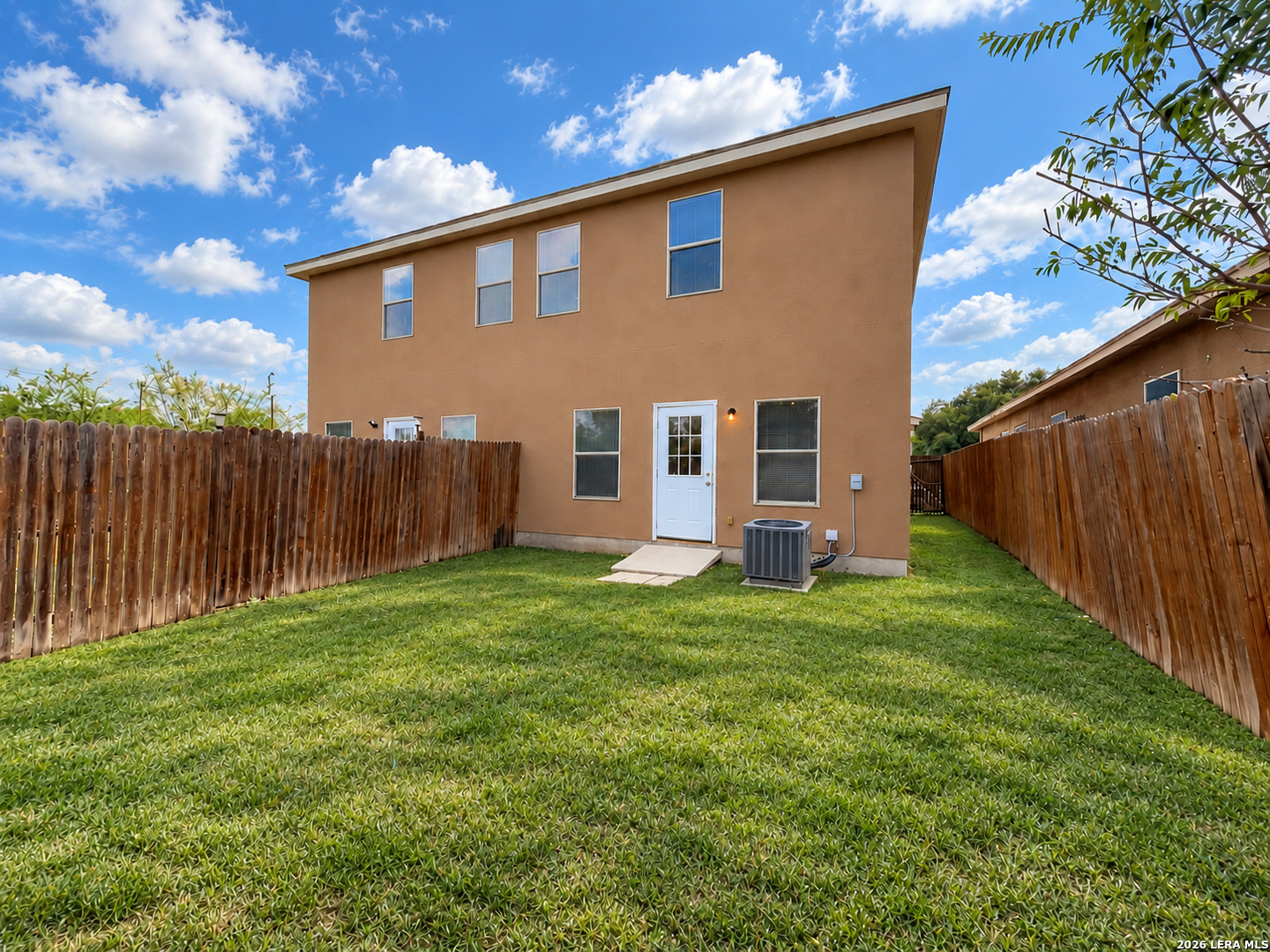 7571 Foss Meadows San Antonio TX 78244