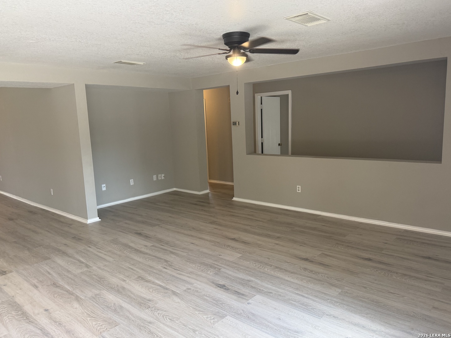 1310 Sunbend Falls San Antonio TX 78224