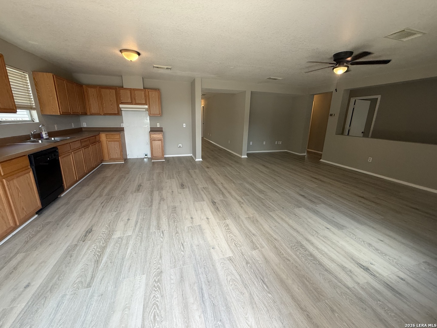 1310 Sunbend Falls San Antonio TX 78224