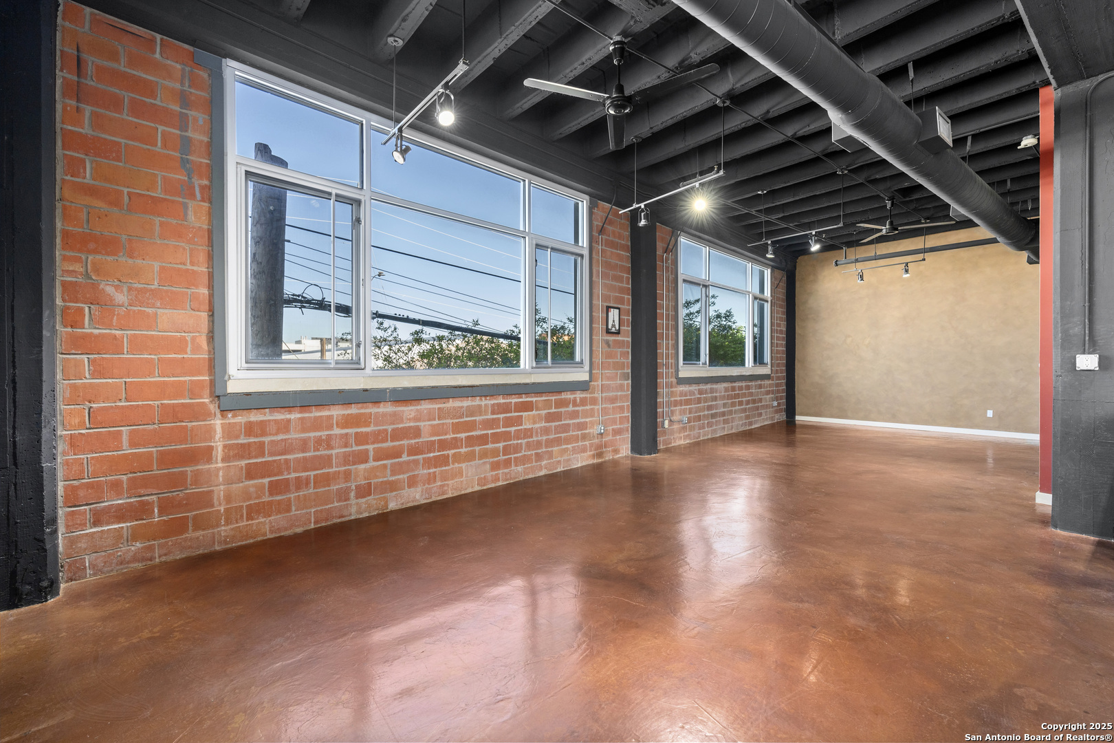 1331 S Flores San Antonio TX 78204