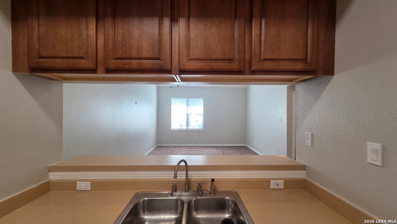 501 Dukeway Universal City TX 78148