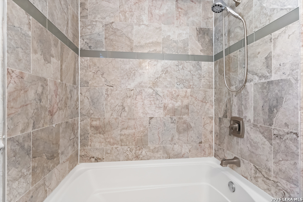 230 Alta Avenue Alamo Heights TX 78209