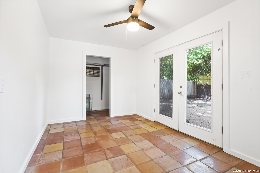 230 Alta Avenue Alamo Heights TX 78209