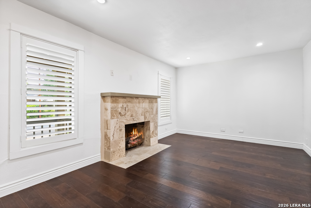 230 Alta Avenue Alamo Heights TX 78209