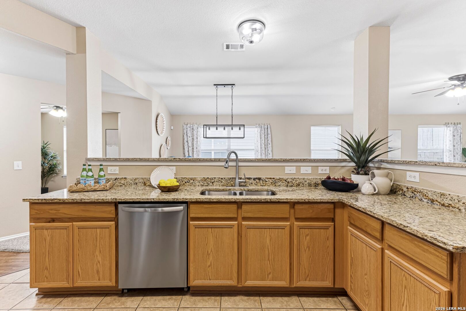 6108 Black Butte Schertz TX 78108