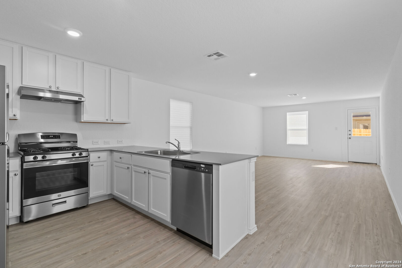 7602 Chancery Gate San Antonio TX 78253