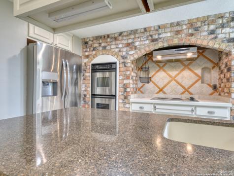3322 Castledale Drive San Antonio TX 78230