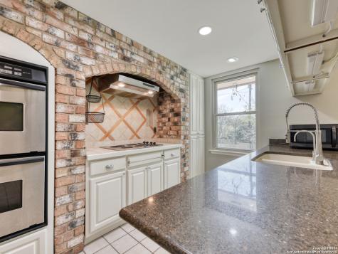 3322 Castledale Drive San Antonio TX 78230