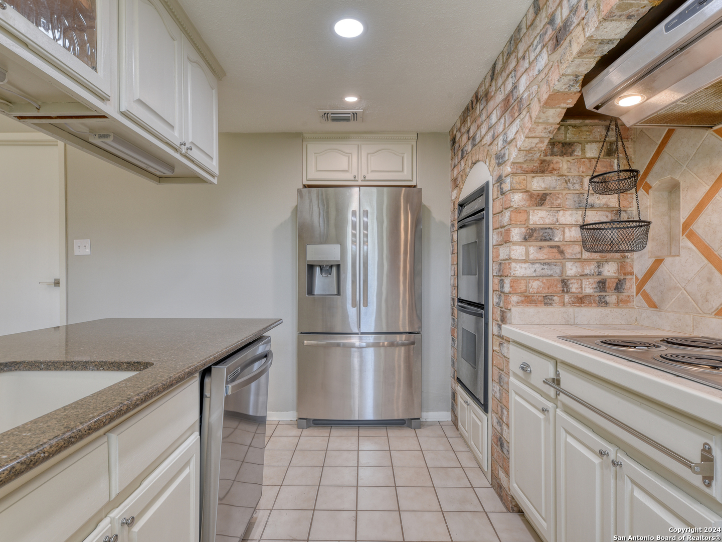 3322 Castledale Drive San Antonio TX 78230