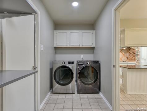 3322 Castledale Drive San Antonio TX 78230