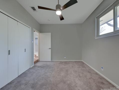 3322 Castledale Drive San Antonio TX 78230