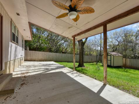 3322 Castledale Drive San Antonio TX 78230