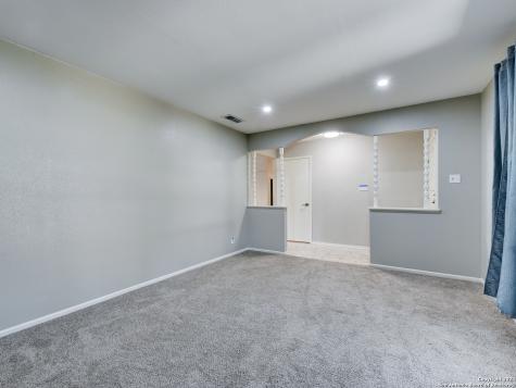 3322 Castledale Drive San Antonio TX 78230