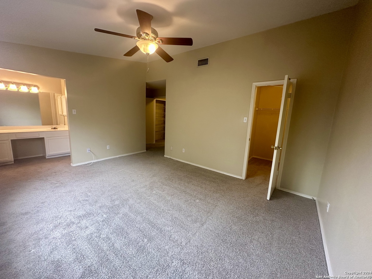 6050 Bantry Bay San Antonio TX 78240