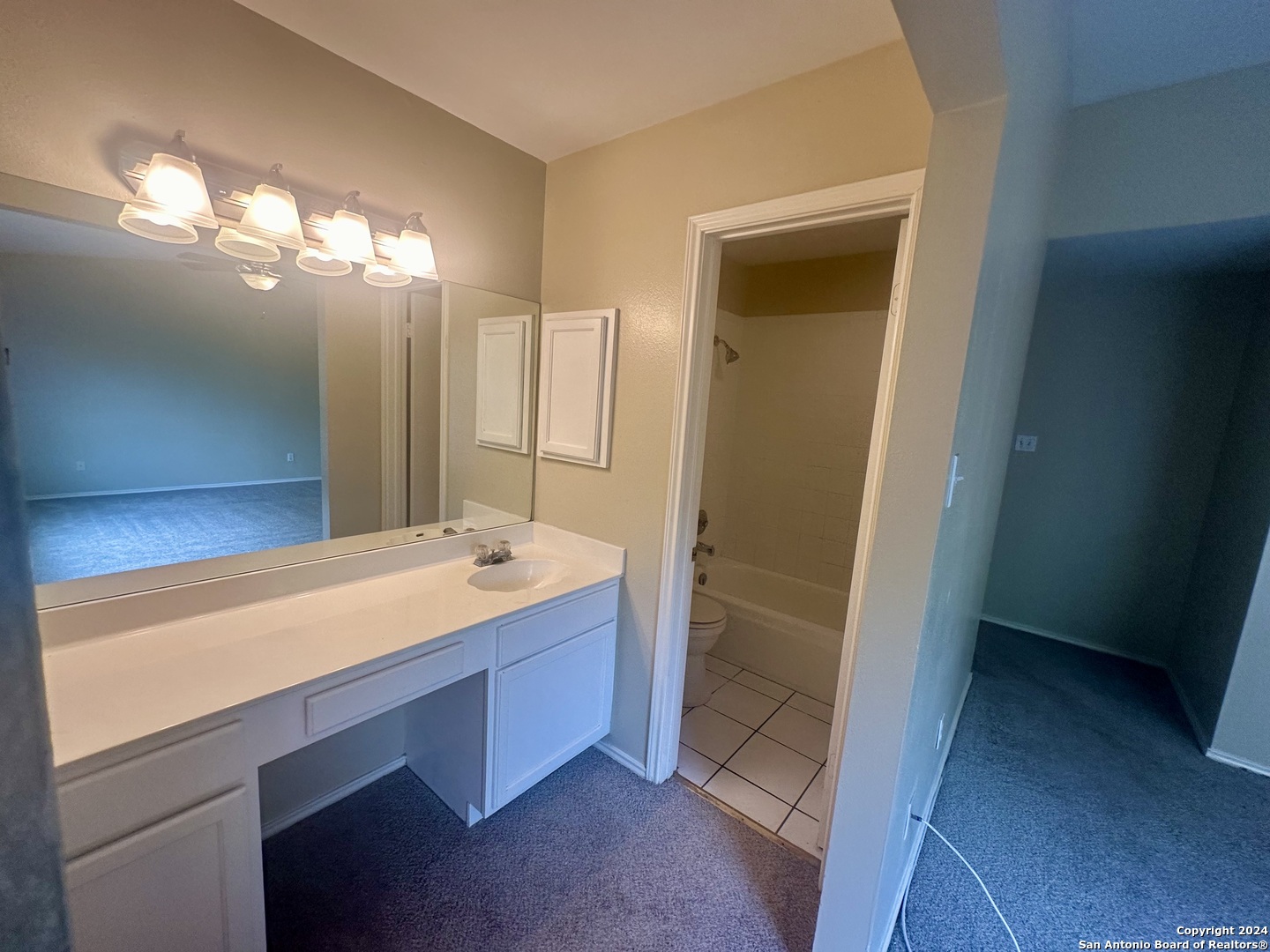 6050 Bantry Bay San Antonio TX 78240