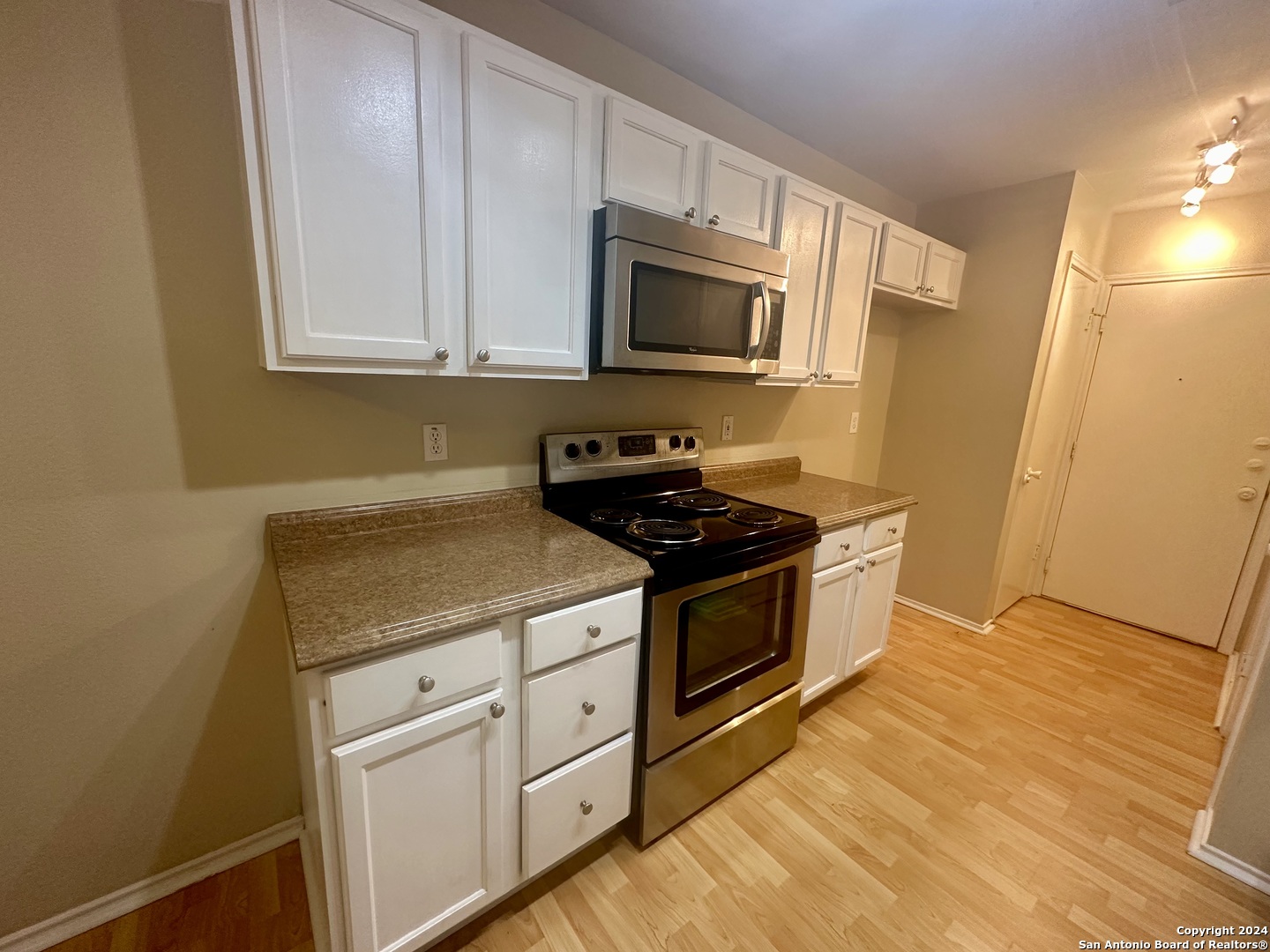 6050 Bantry Bay San Antonio TX 78240