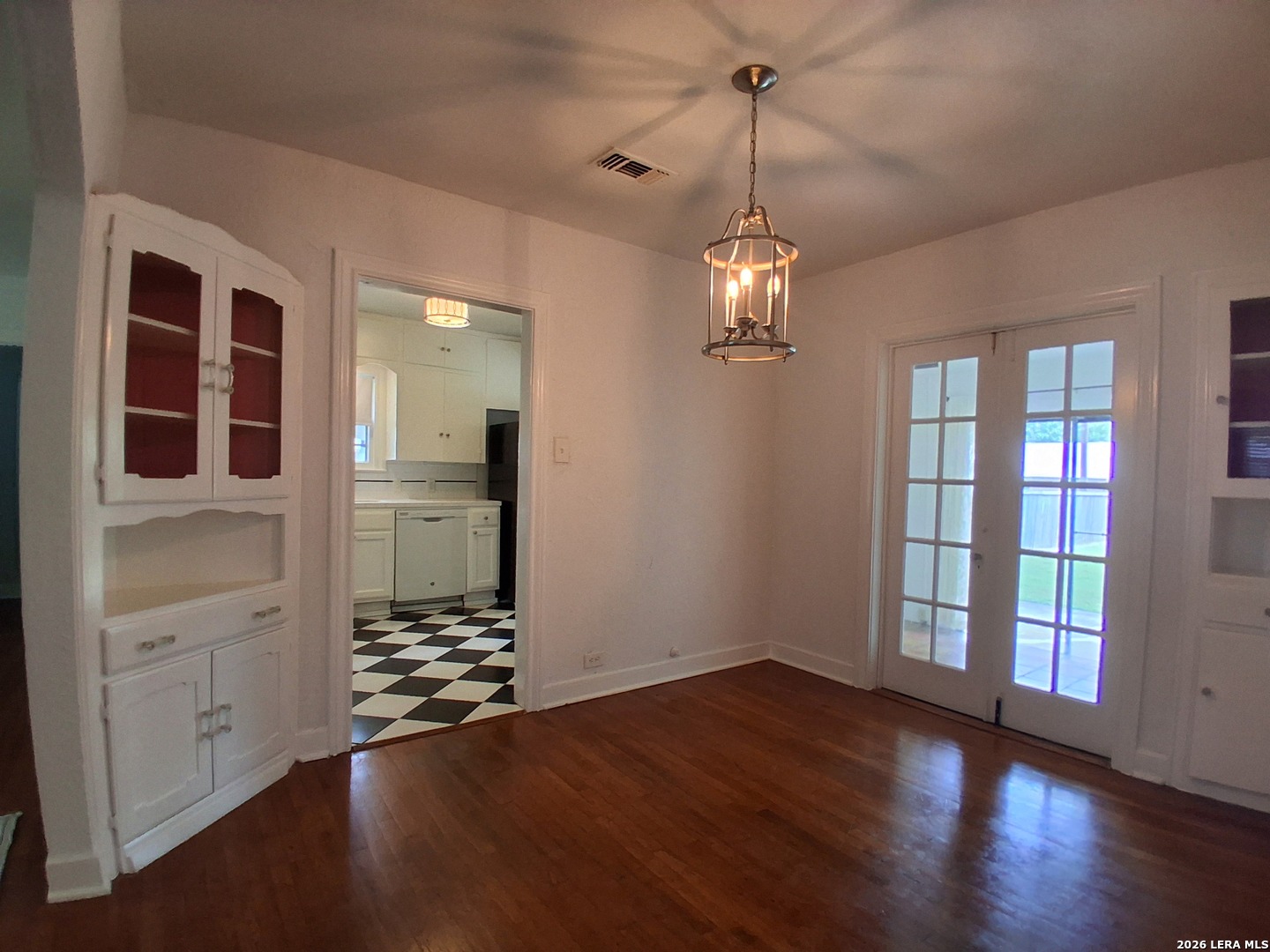 315 W Ridgewood Court San Antonio TX 78212