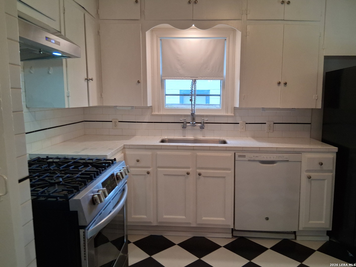 315 W Ridgewood Court San Antonio TX 78212