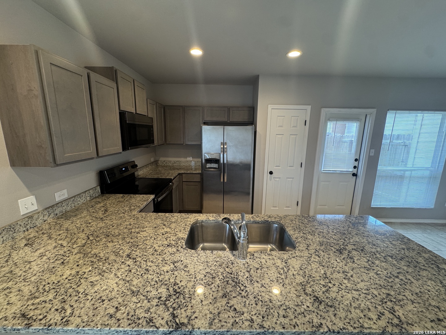 4122 Swans Landing San Antonio TX 78217
