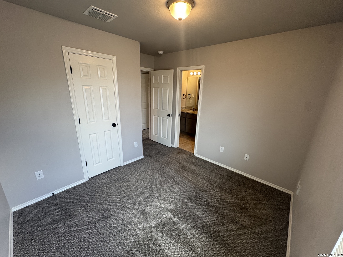 4122 Swans Landing San Antonio TX 78217