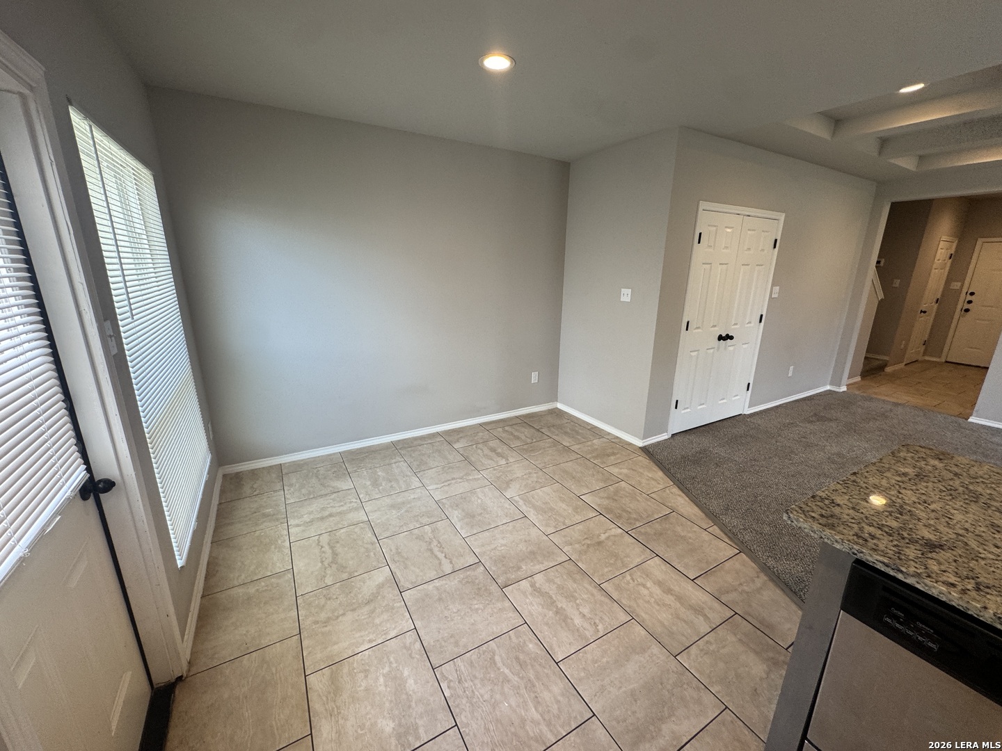 4122 Swans Landing San Antonio TX 78217